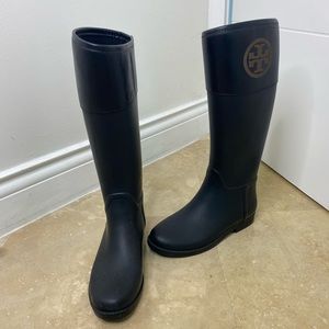 Tory Burch Black High Boots size 9, perfect condition